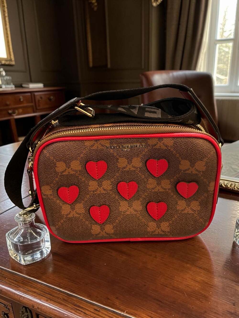 karl lagerfeld Cross Body Bag 30-90% Off. Nwt